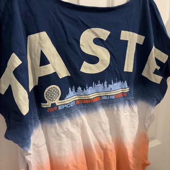 Taste Gradient Blue and Orange Women's Top Disney EPCOT 2017 Spirit Jersey Adult - Picture 2 of 7